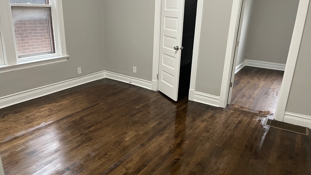 10749 S State Street - Photo 2