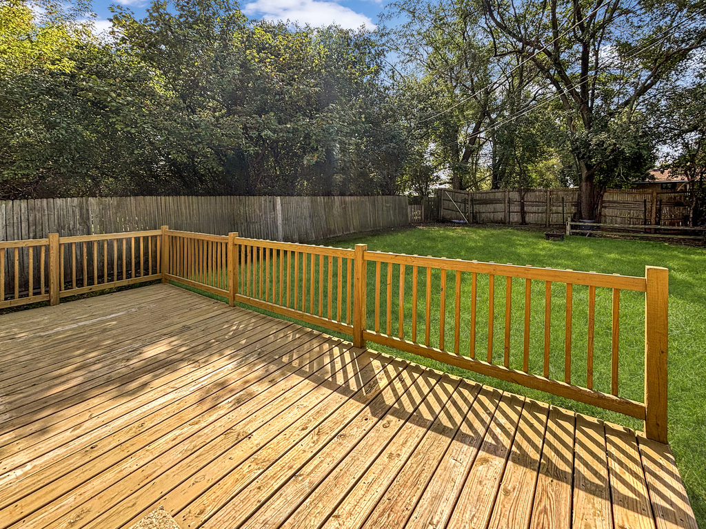 3745 Johns Manville Avenue - Photo 15