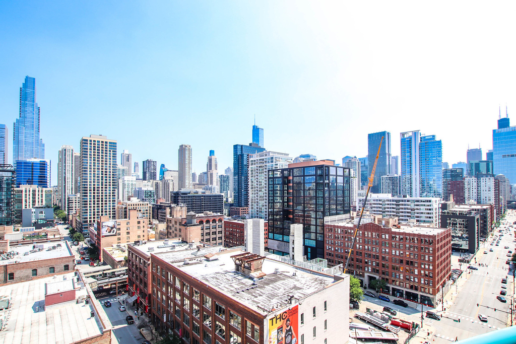 340 W Superior Street - Photo 14
