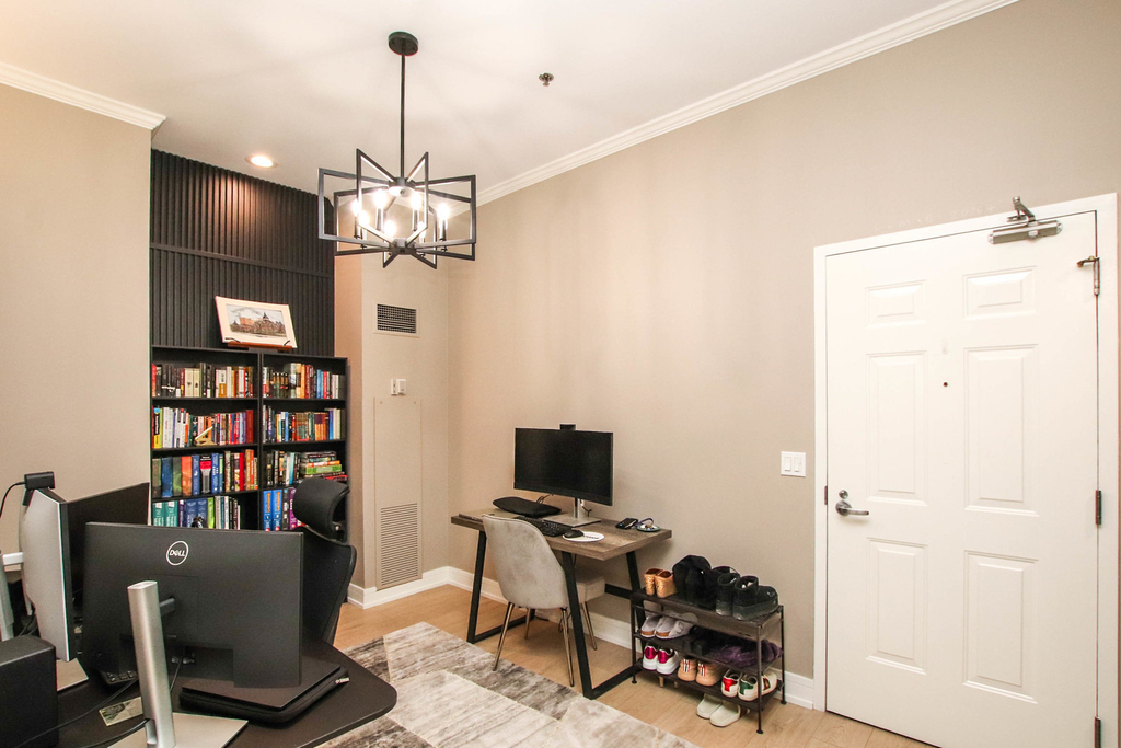 340 W Superior Street - Photo 27