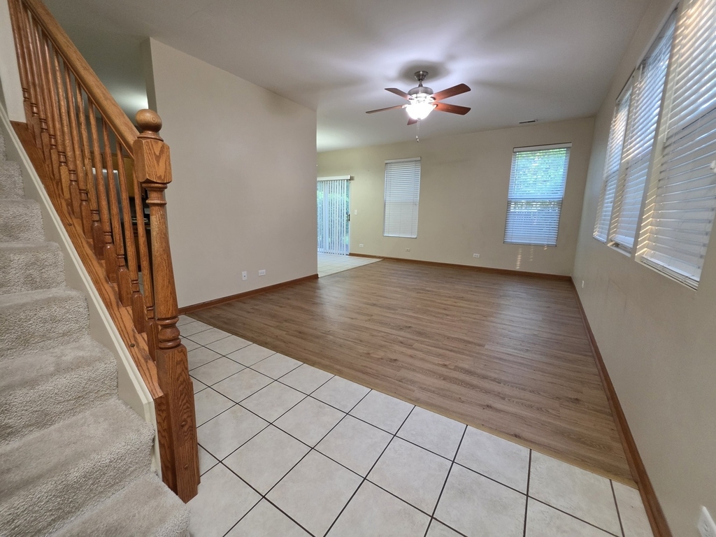 3959 Blackstone Drive - Photo 3