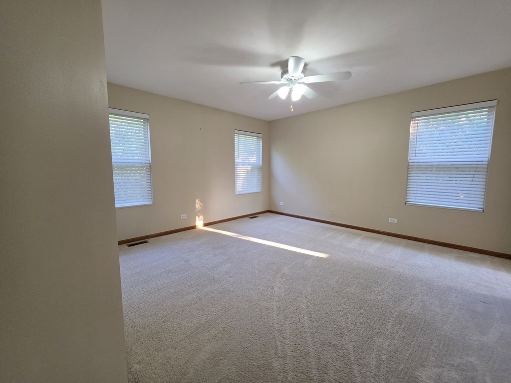 3959 Blackstone Drive - Photo 15