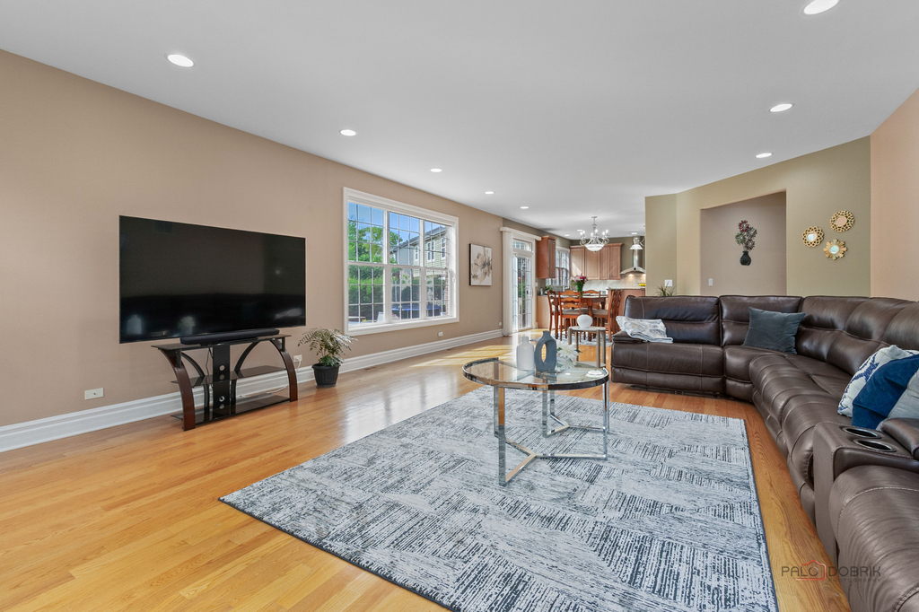 312 Camargo Court - Photo 14