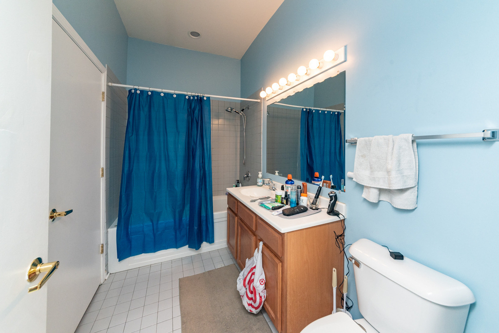 950 W Leland Avenue - Photo 12