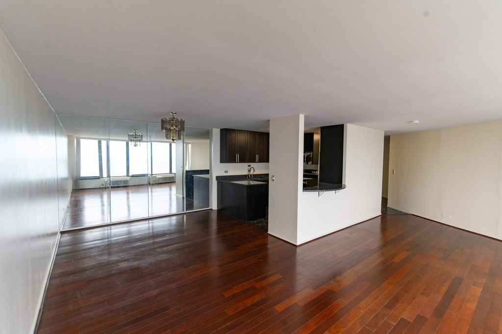 505 N Lake Shore Drive - Photo 18