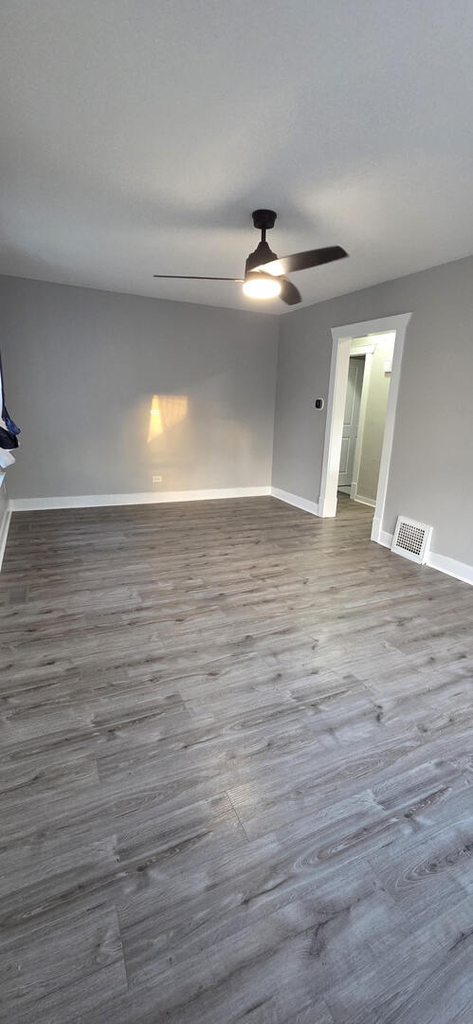 257 Franklin Boulevard - Photo 8