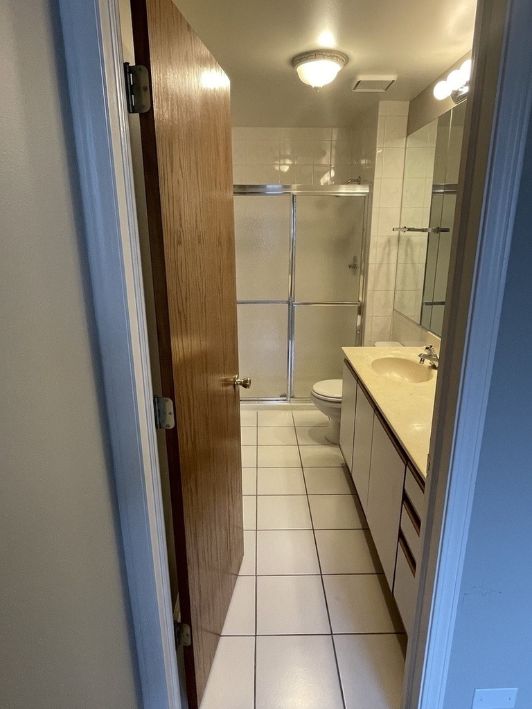 309 Elgin Avenue - Photo 5