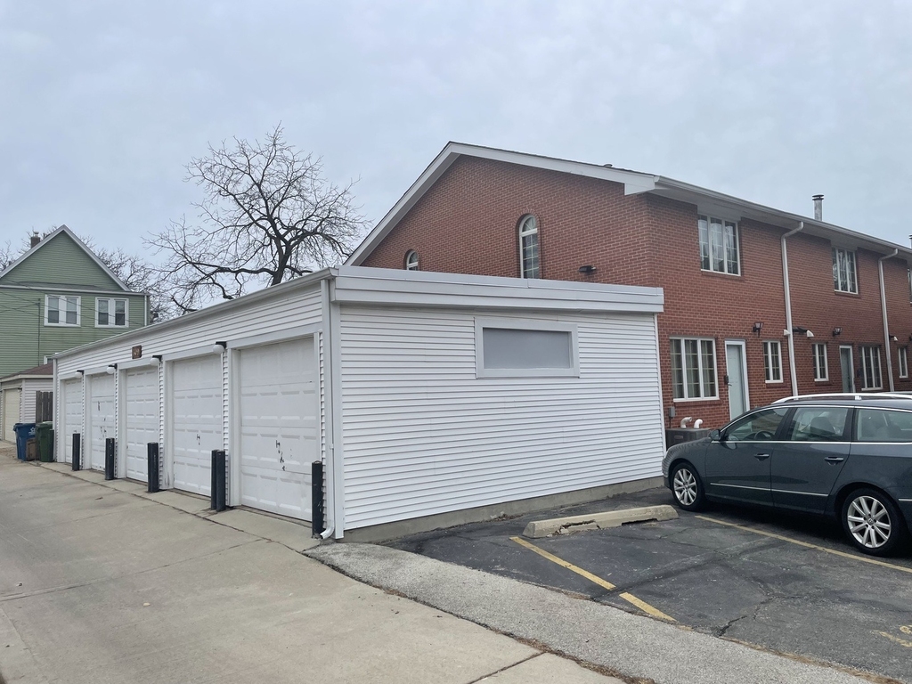 309 Elgin Avenue - Photo 10
