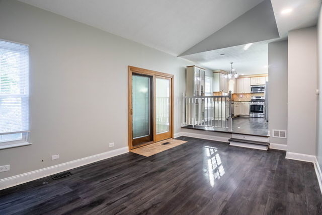 1575 Stockton Lane - Photo 10