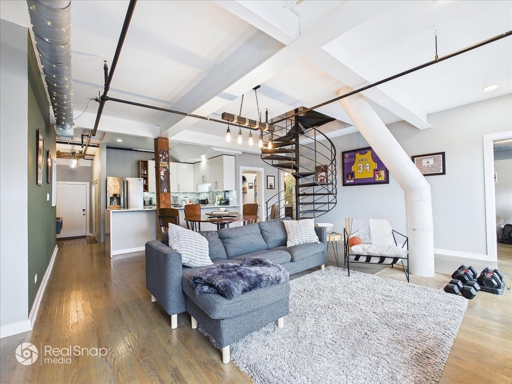 2221 N Lister Avenue - Photo 3
