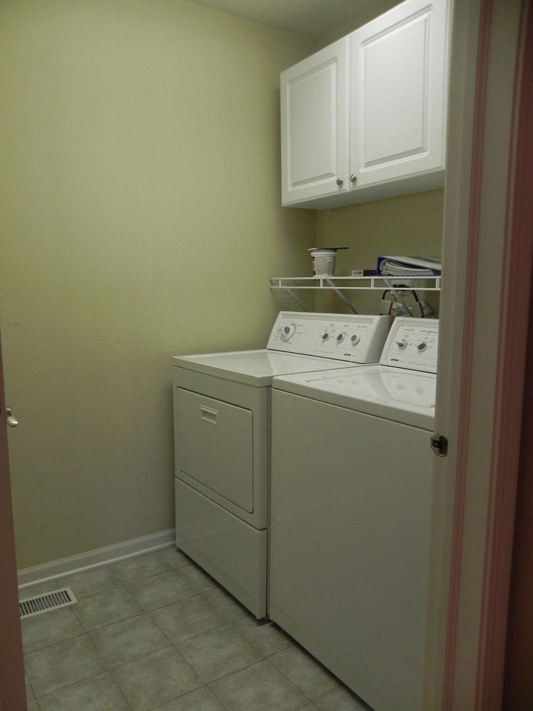 1137 Reserve Drive - Photo 6
