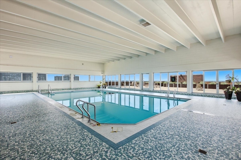 4170 N Marine Drive - Photo 13
