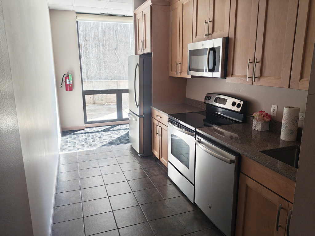 70 W Huron Street - Photo 15
