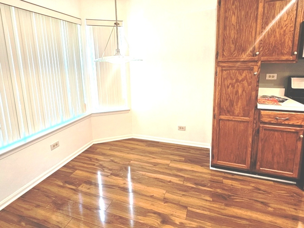1605 W Portsmith Lane - Photo 2