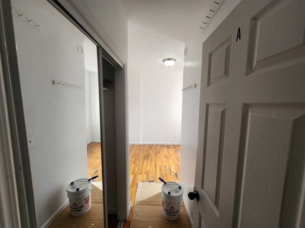 600 West 138th Street - Photo 3