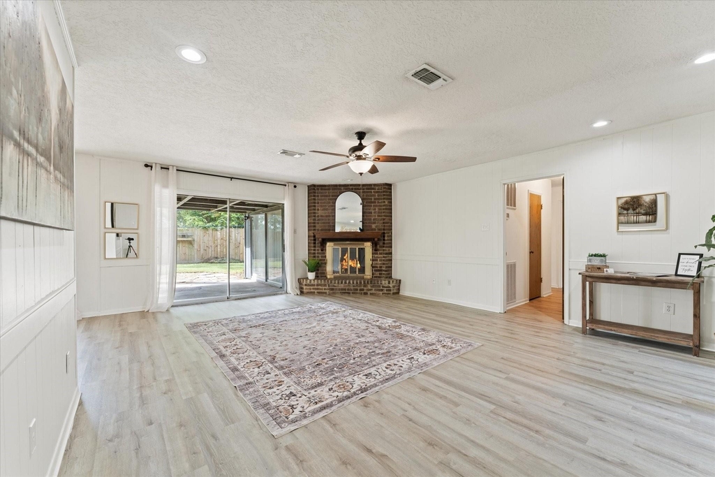 3607 Camelot Street - Photo 9