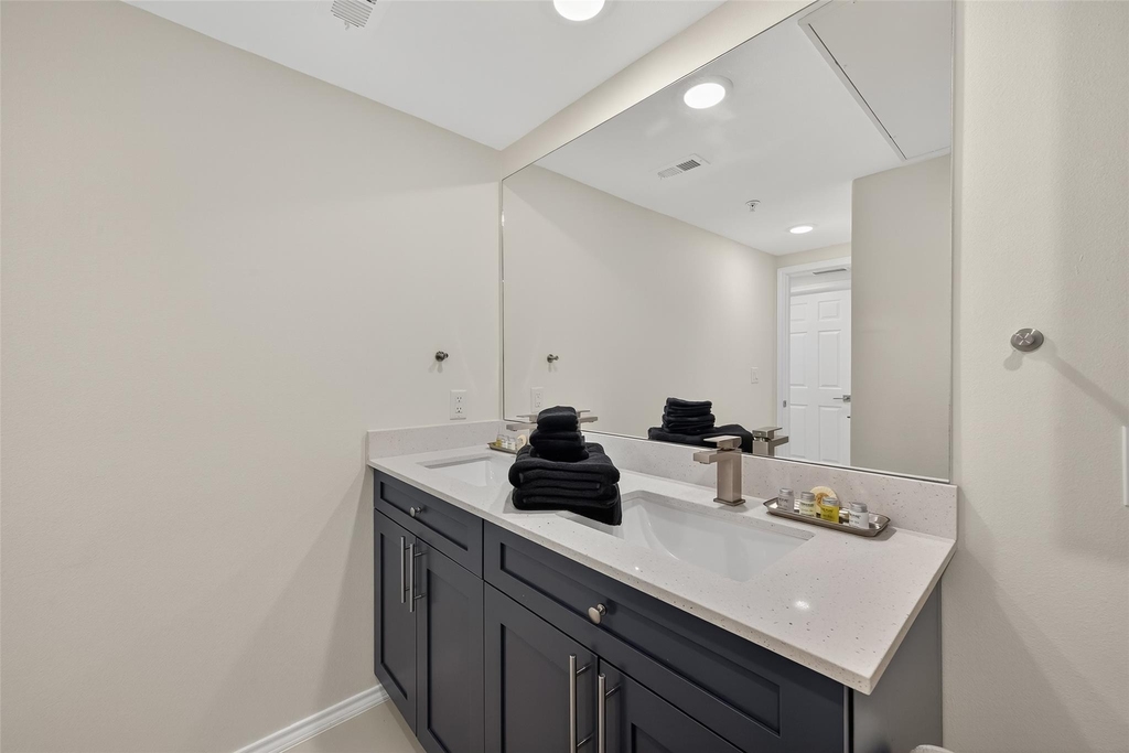 2445 Shadow View Lane - Photo 8