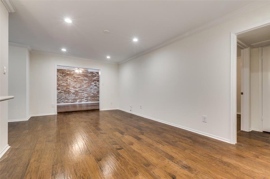 357 N Post Oak Lane - Photo 7