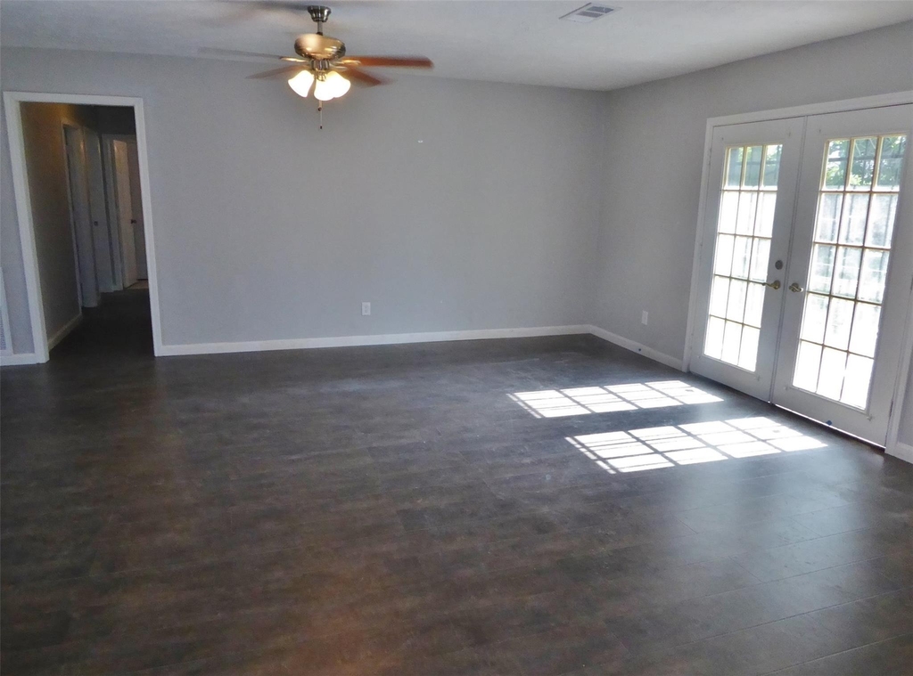12902 Southspring Drive - Photo 5