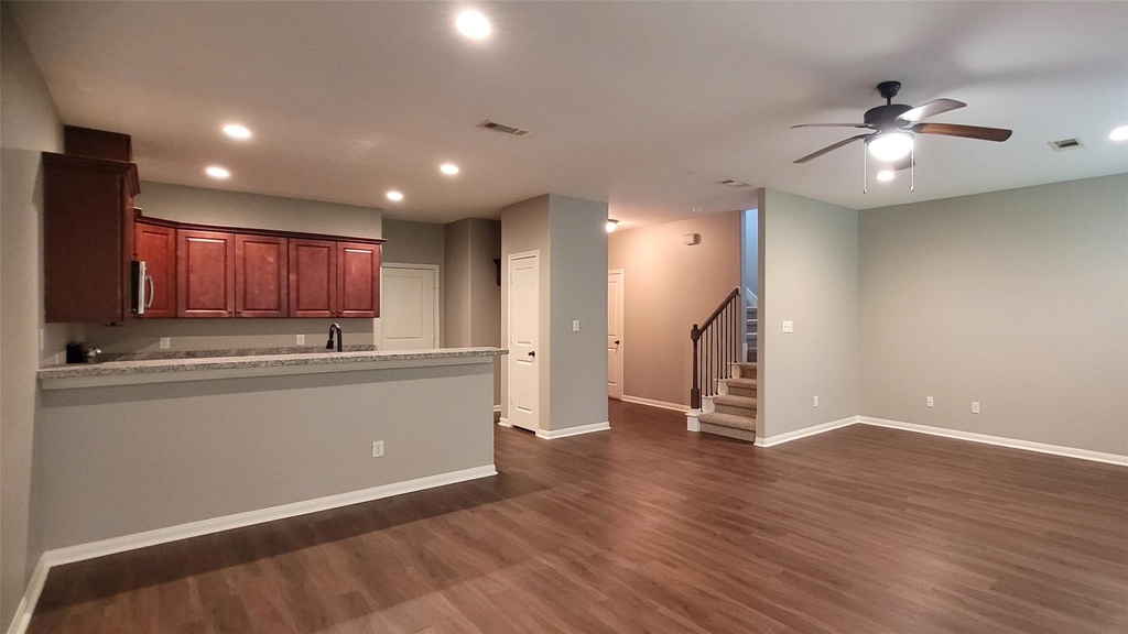 134 Artesian Way - Photo 9