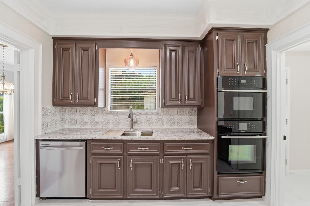 20719 Castle Bend Drive - Photo 19