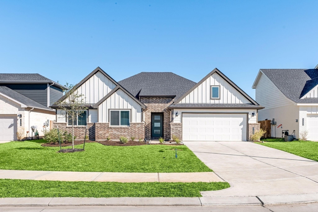 31306 Hexan Heights Lane - Photo 0