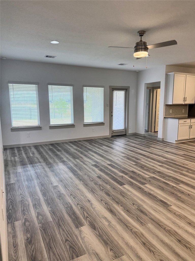 31306 Hexan Heights Lane - Photo 16
