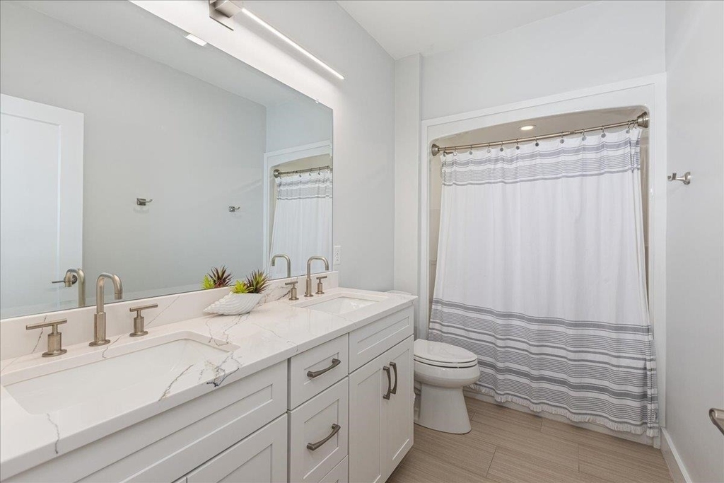 220 North End - Photo 18