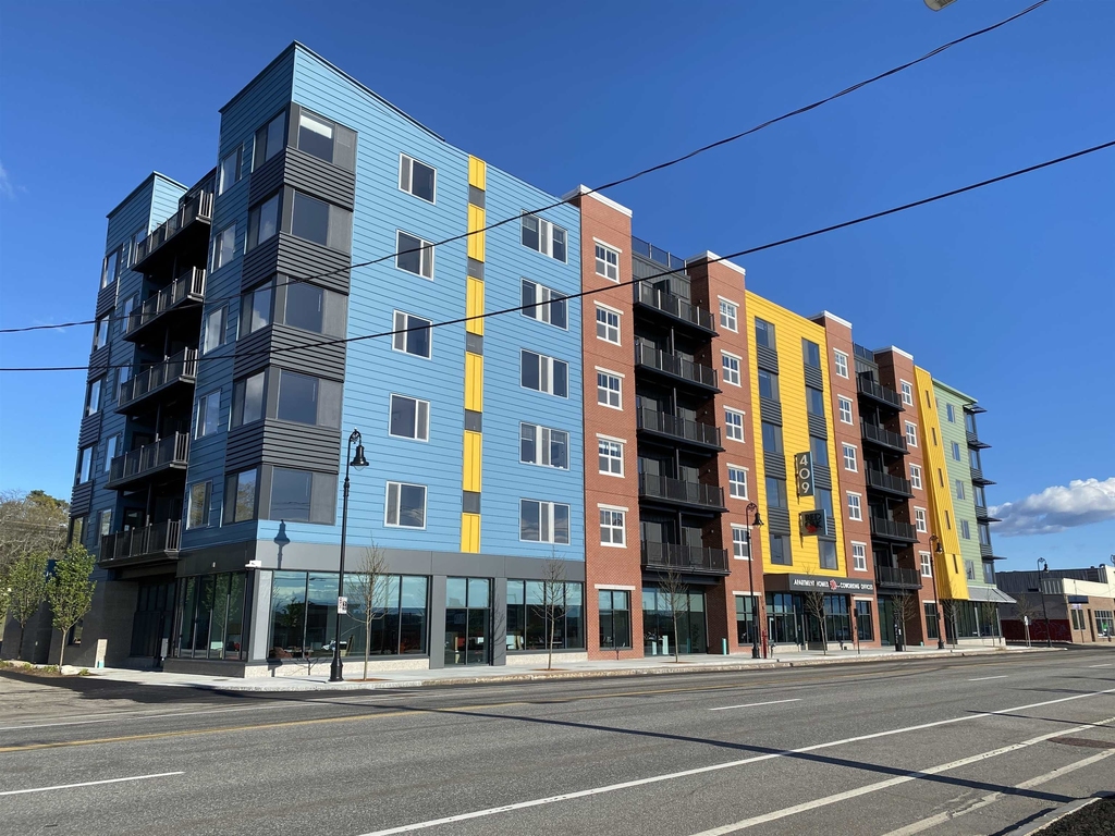 409 Elm - Photo 1