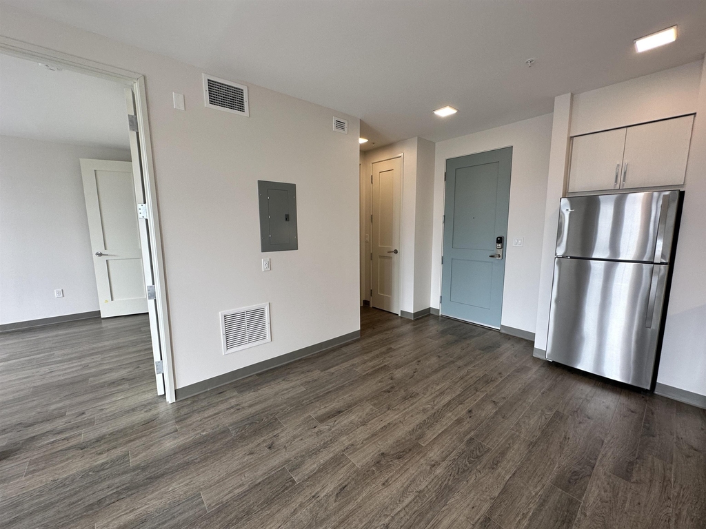 409 Elm - Photo 12