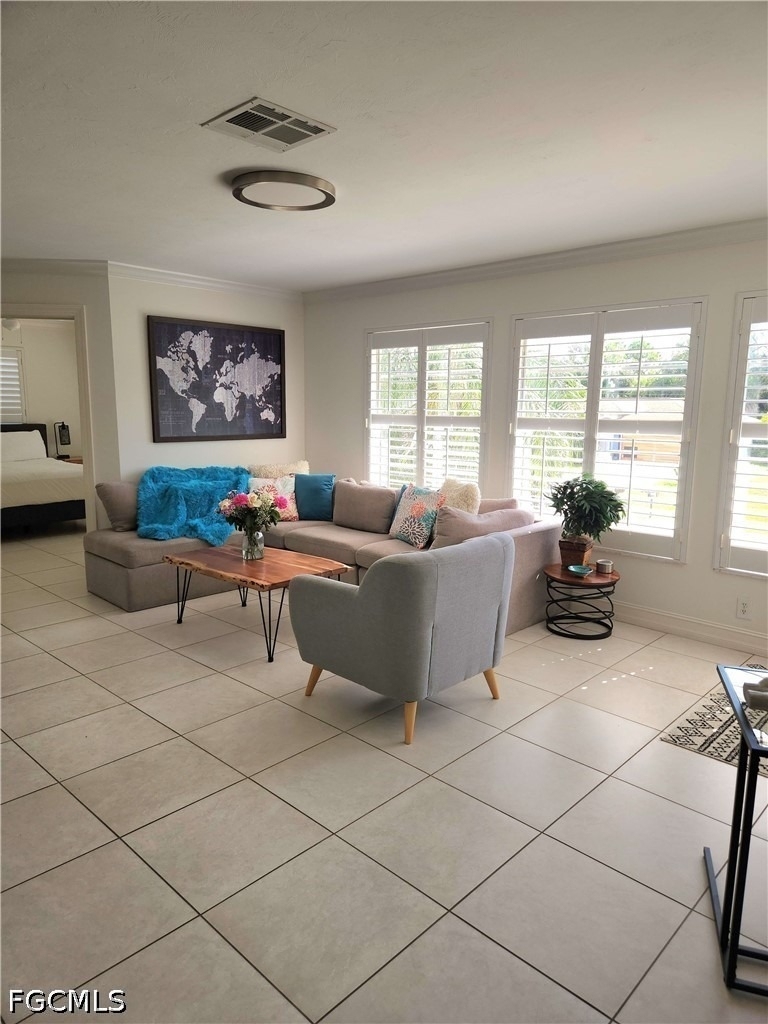 1337 Center Lane - Photo 4