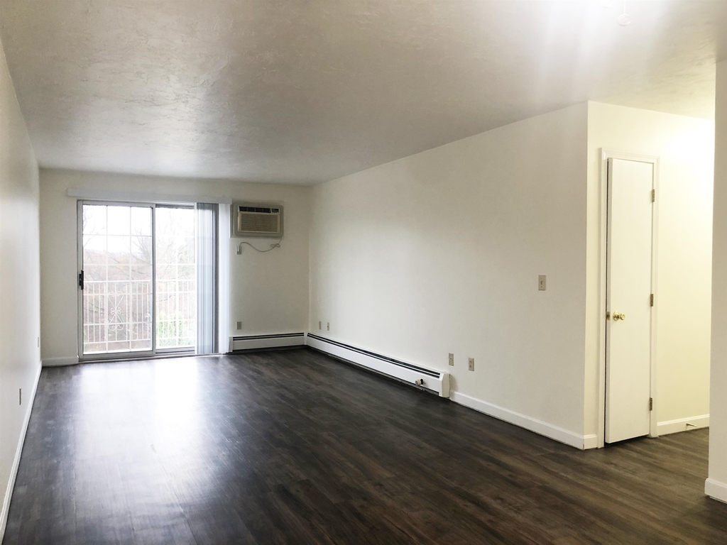 383 Huse - Photo 17