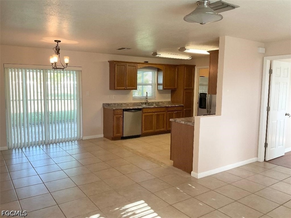1806 Se 1st Avenue - Photo 4