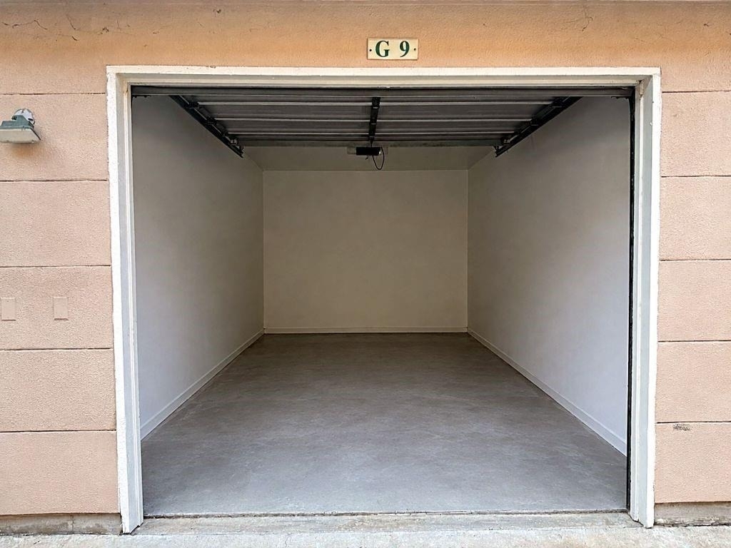 2111 Welch Street - Photo 3
