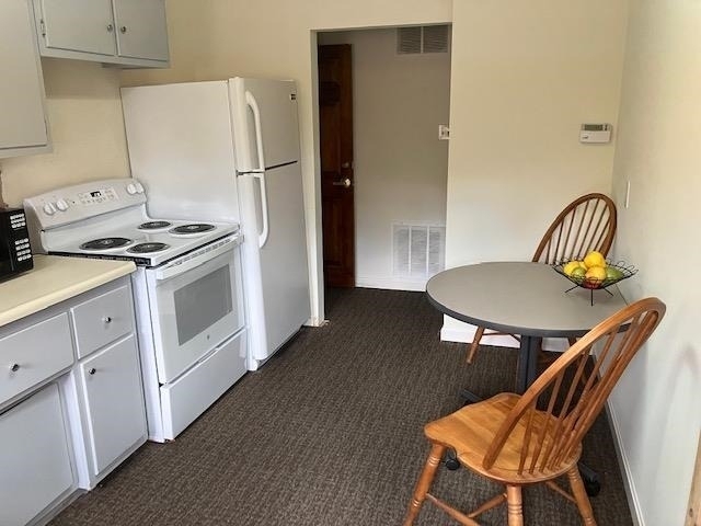 81 Portsmouth - Photo 14