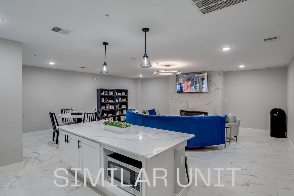 1230 Elm - Photo 13