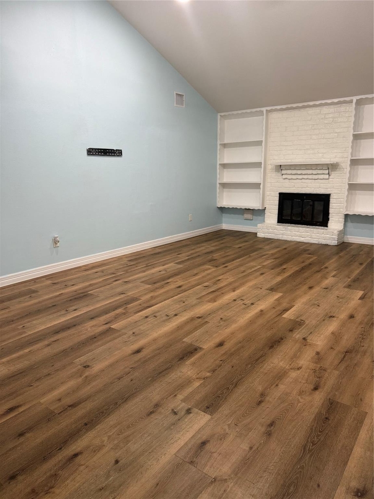 9438 Fuqua Street - Photo 2