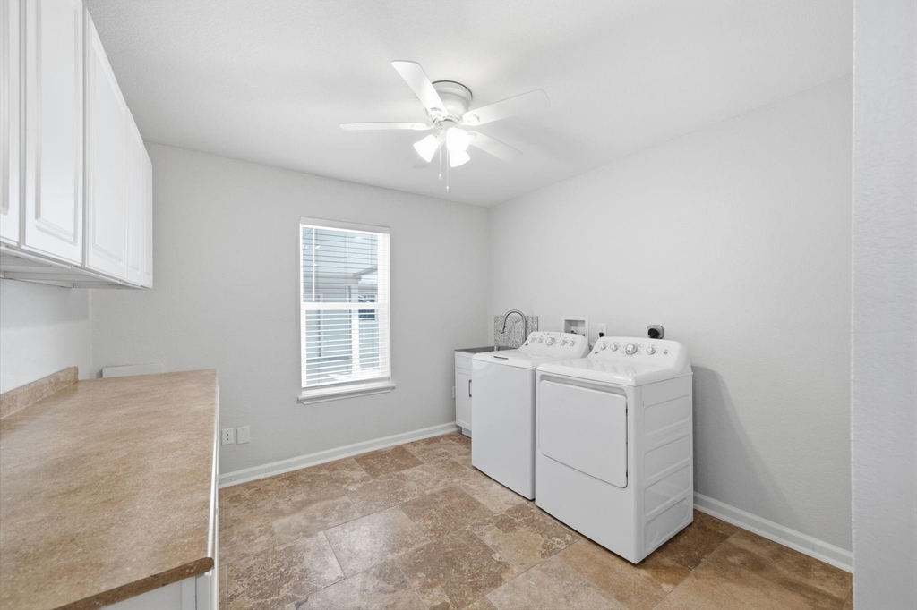 1535 Willow Bend - Photo 5