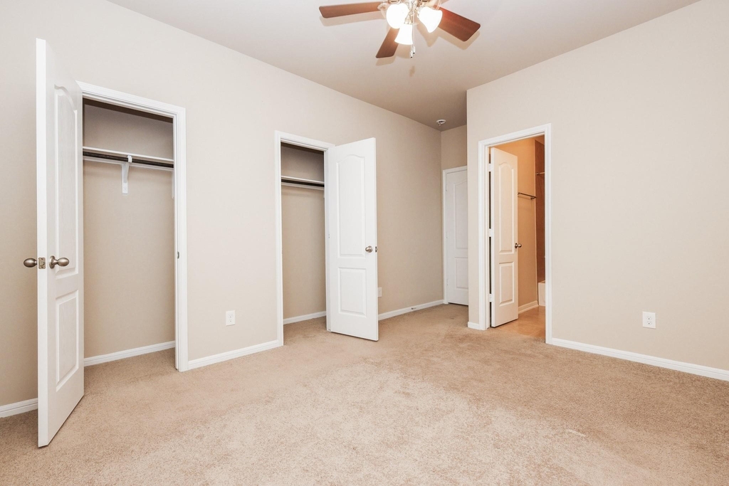 4243 Bayou Hollow Lane - Photo 27