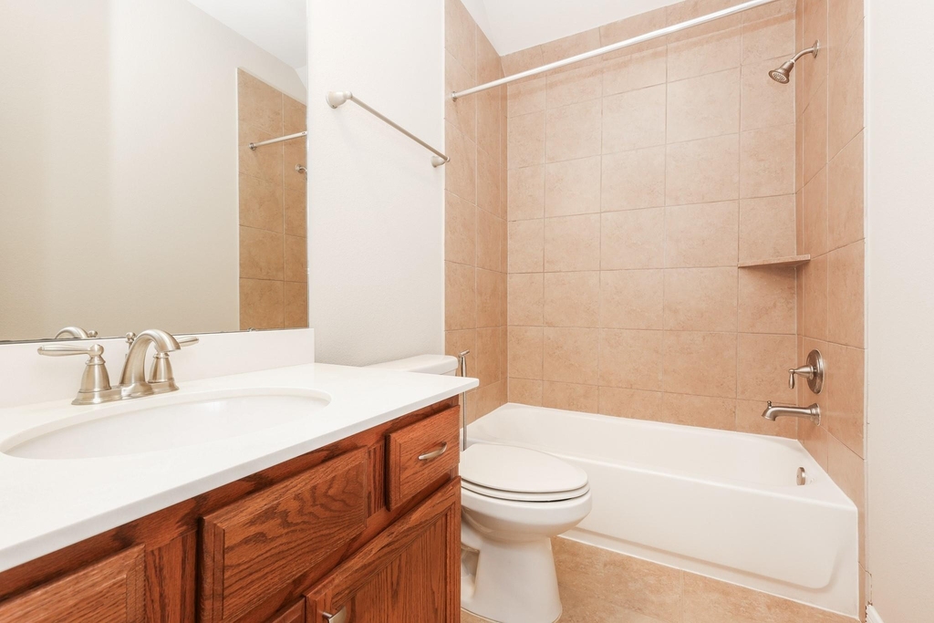 4243 Bayou Hollow Lane - Photo 33