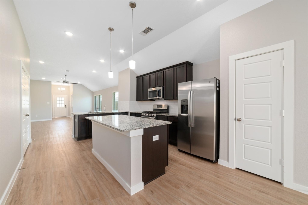 8326 Royal Breeze Drive - Photo 10