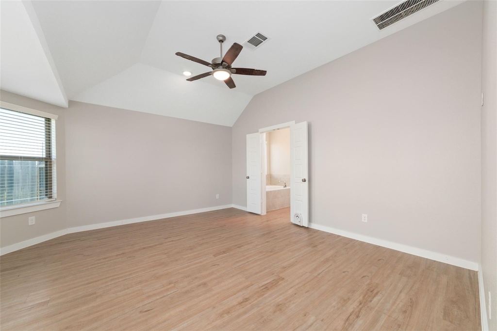 8326 Royal Breeze Drive - Photo 21
