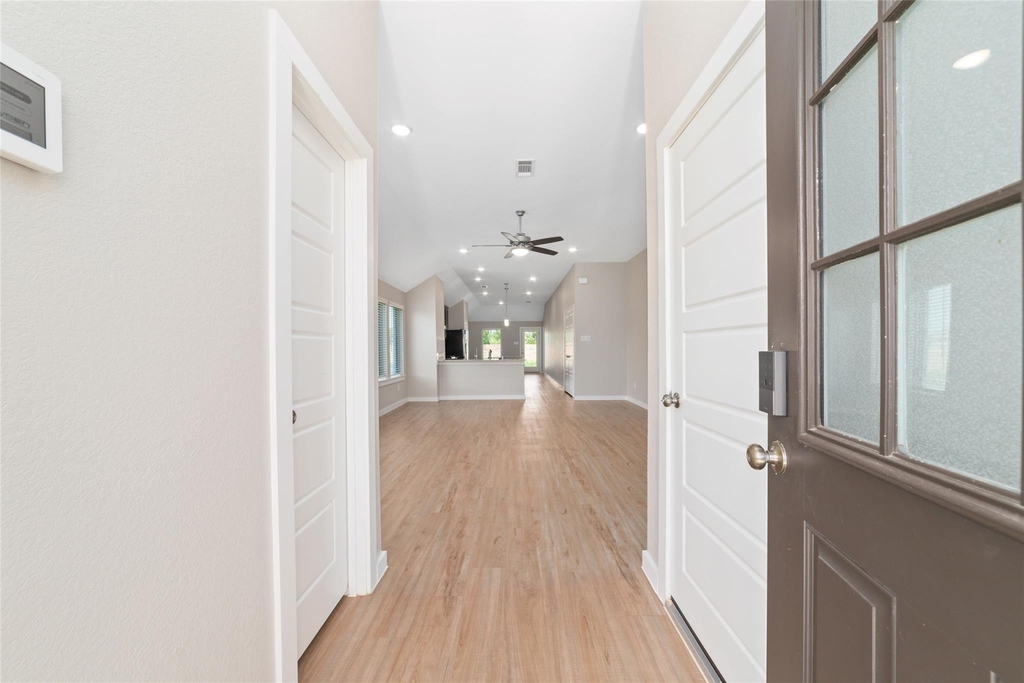 8326 Royal Breeze Drive - Photo 3