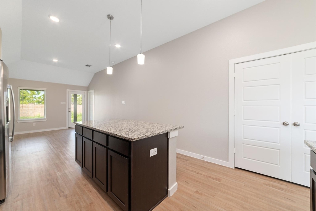 8326 Royal Breeze Drive - Photo 11