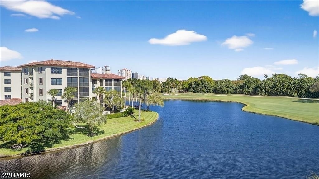 6020 Pelican Bay Boulevard - Photo 36
