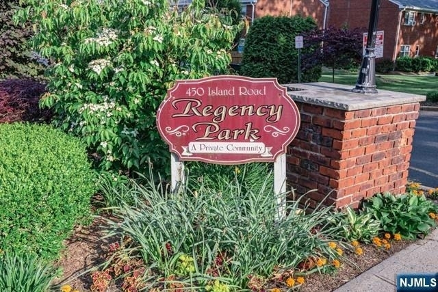 127 Regency - Photo 1