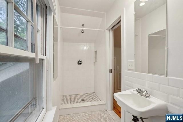 261 W Saddle River - Photo 30
