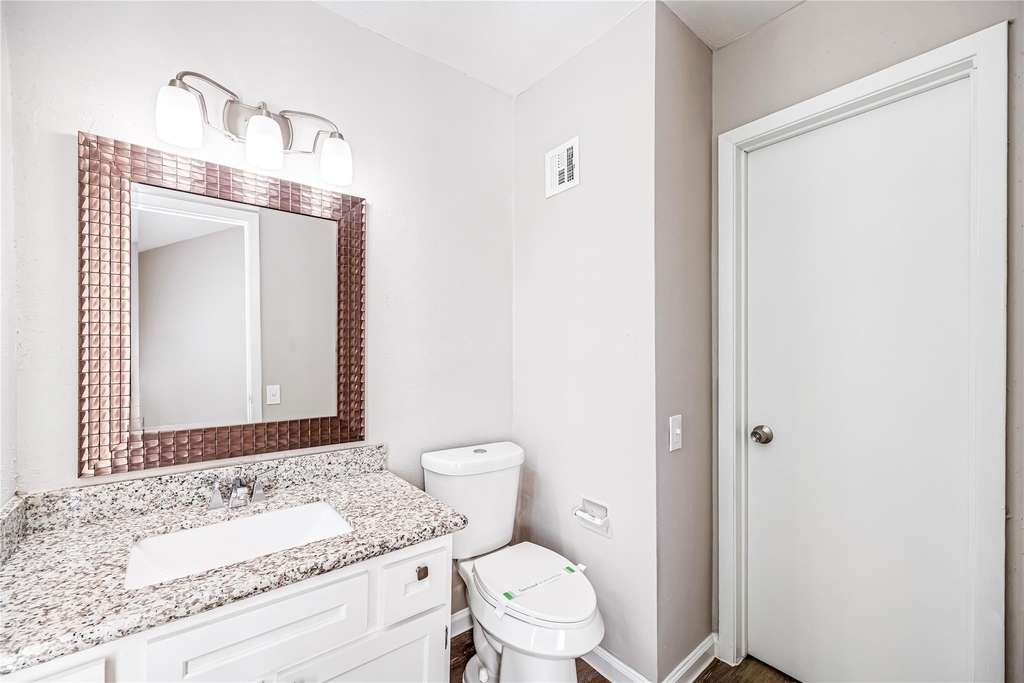 11710 Southlake Drive - Photo 11