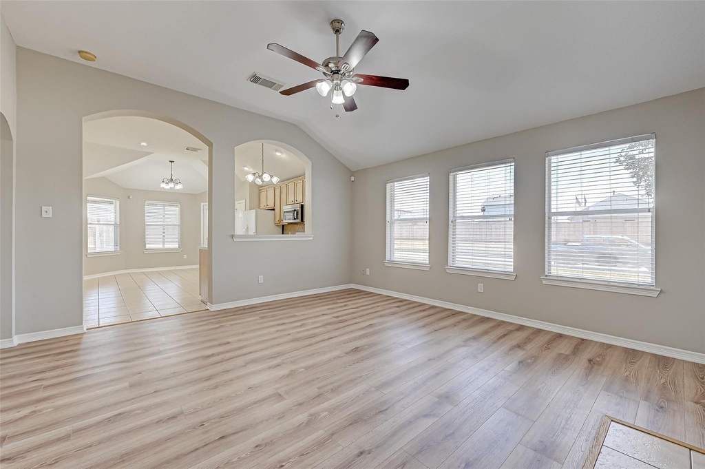 5602 Eagle Sky Boulevard - Photo 15