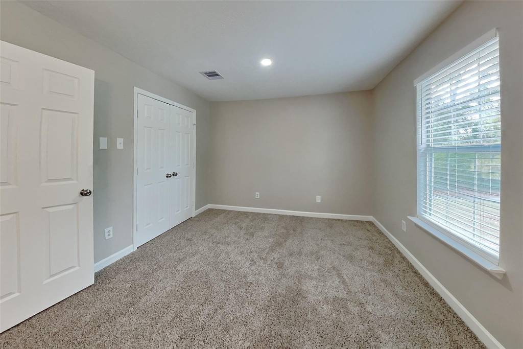 5302 Cedar Lodge Court - Photo 12